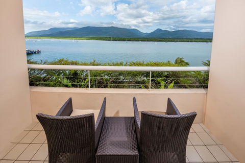 Hilton Cairns - Darwin Tourism 29