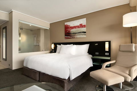 Hilton Cairns - Darwin Tourism 34