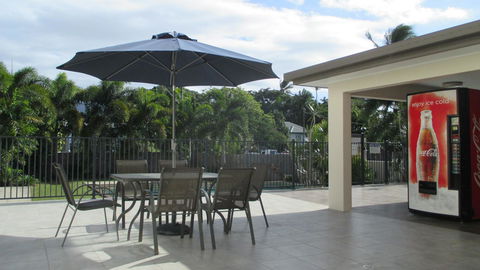 Edge Apartments Cairns - Darwin Tourism 29
