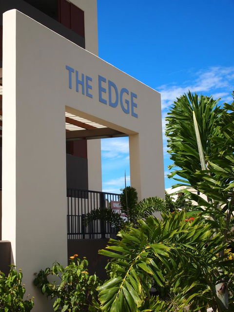 Edge Apartments Cairns - Darwin Tourism 1