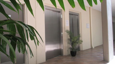 Edge Apartments Cairns - Darwin Tourism 9