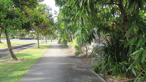 Edge Apartments Cairns - Darwin Tourism 17