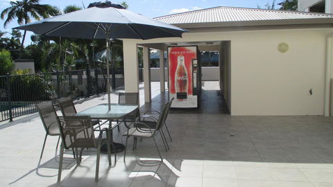 Edge Apartments Cairns - Darwin Tourism 10