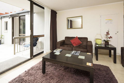 Burleigh Palms Holiday Apartments - Darwin Tourism 33