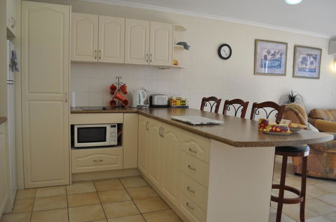 Burleigh Palms Holiday Apartments - Darwin Tourism 18