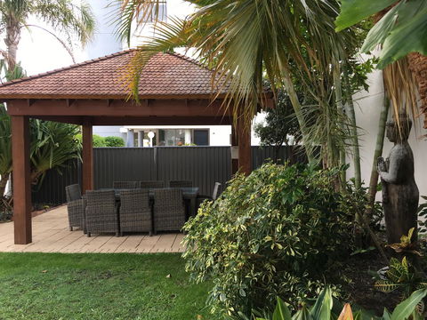 Burleigh Palms Holiday Apartments - Darwin Tourism 22