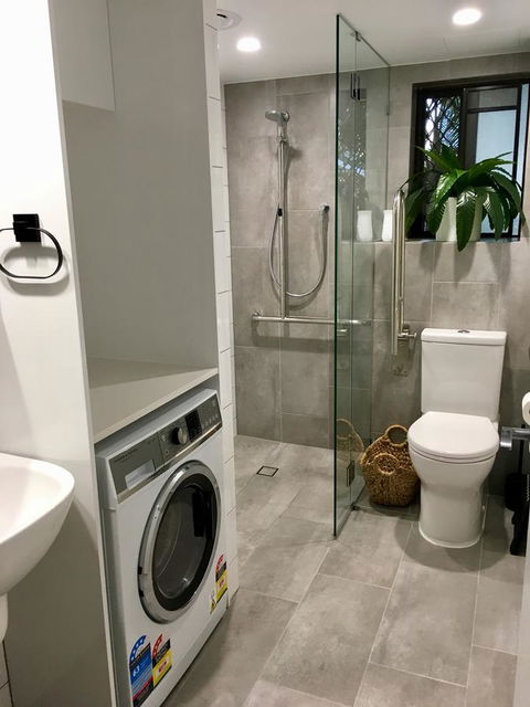 Burleigh Palms Holiday Apartments - Darwin Tourism 6