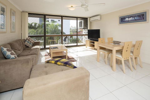 Burleigh Palms Holiday Apartments - Darwin Tourism 15