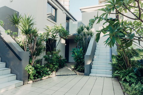 Burleigh Palms Holiday Apartments - Darwin Tourism 17