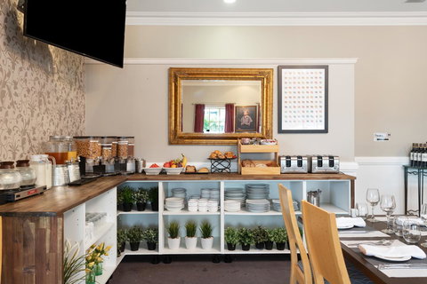 Coopers Colonial Motel - Darwin Tourism 31