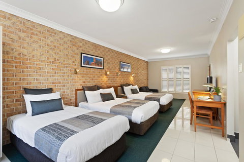 Coopers Colonial Motel - Darwin Tourism 9