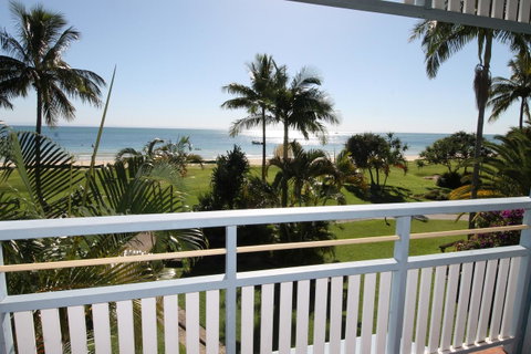 Moreton Island Villas And Apartments - Darwin Tourism 5