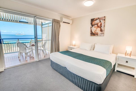 Tangalooma Island Resort - Darwin Tourism 28