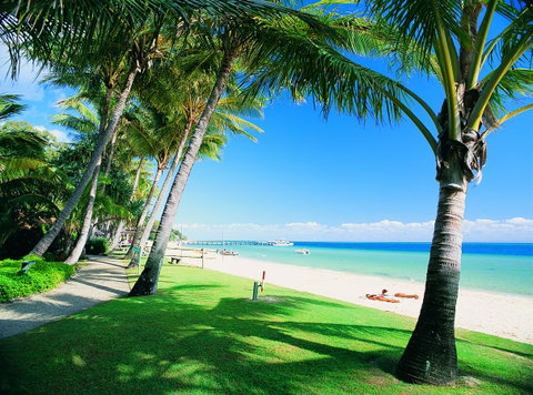 Tangalooma Island Resort - Darwin Tourism 9
