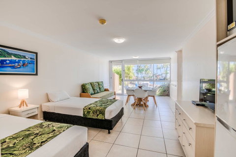 Tangalooma Island Resort - Darwin Tourism 22