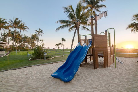 Tangalooma Island Resort - Darwin Tourism 2