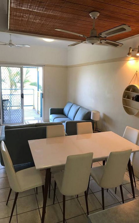 Beach Front Villa At Tangalooma - Darwin Tourism 7