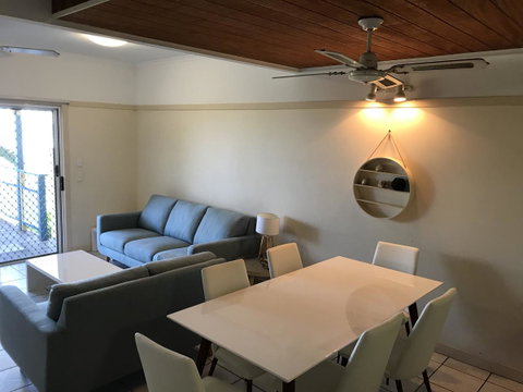 Beach Front Villa At Tangalooma - Darwin Tourism 8