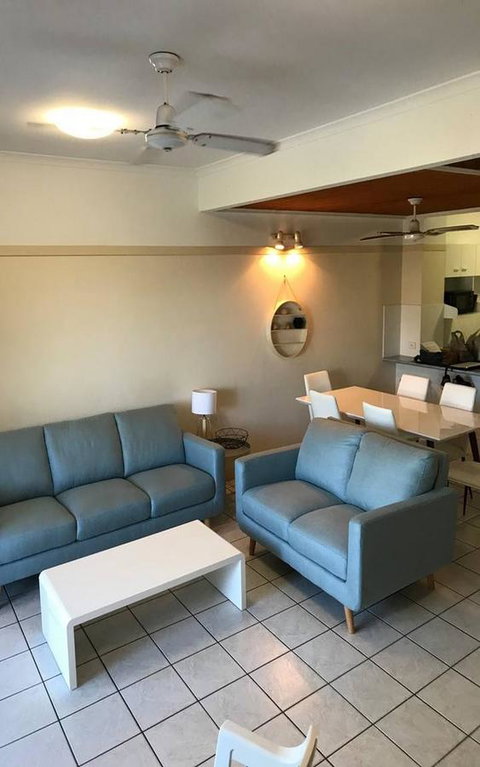 Beach Front Villa At Tangalooma - Darwin Tourism 9