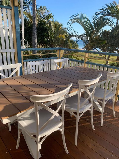 Beach Front Villa At Tangalooma - Darwin Tourism 3