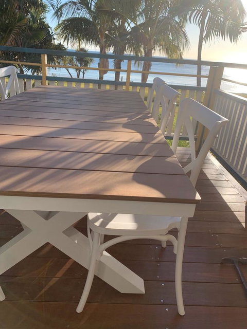 Beach Front Villa At Tangalooma - Darwin Tourism 4