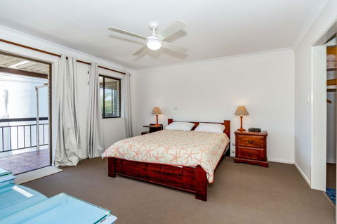 Spacious Unit Overlooking Moreton Bay - Boyd St, Woorim - Darwin Tourism 4