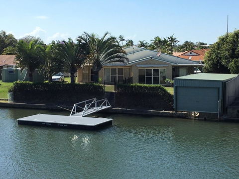 Ground Floor, Family Unit On The Canal With Free WIFI! - Darwin Tourism 0