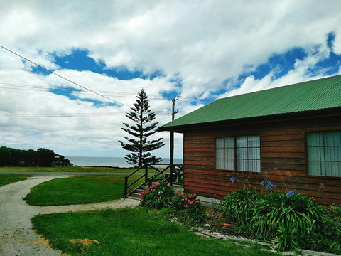 Baudins Accommodation And Restaurant - Darwin Tourism 17
