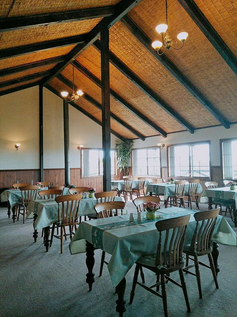 Baudins Accommodation And Restaurant - Darwin Tourism 13