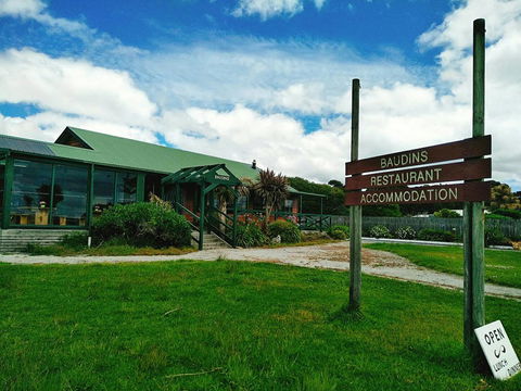 Baudins Accommodation And Restaurant - Darwin Tourism 26