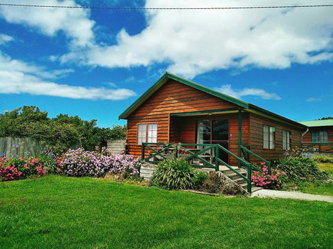 Baudins Accommodation And Restaurant - Darwin Tourism 23