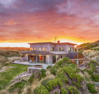 Porky Beach Retreat - King Island Escapes - Darwin Tourism