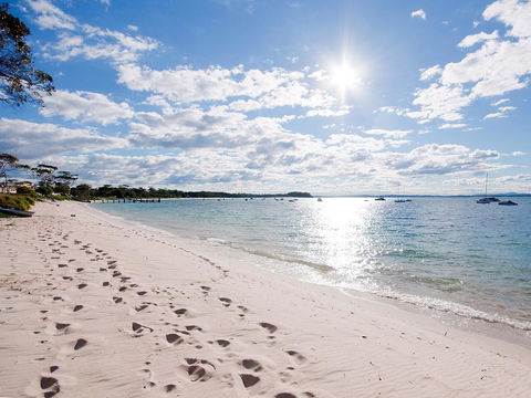 'Beachside' Shoal Bay, Unit 4 - Darwin Tourism 1