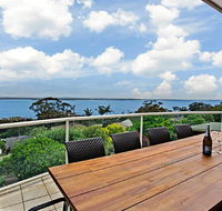 'The Bay' 25 Wallawa Rd - huge home with aircon spectacular views  chromecast - Darwin Tourism
