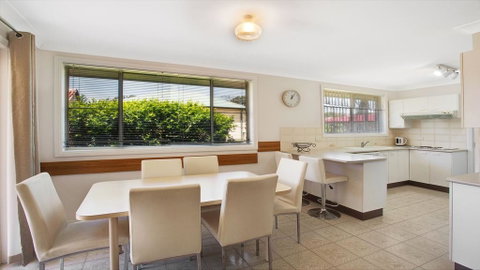 'The Hideaway' At Shoal Bay - Darwin Tourism 1