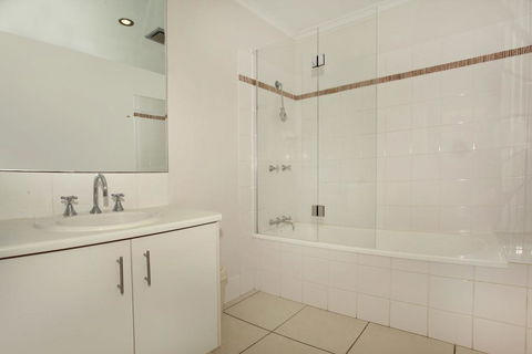1/882 David Low Way Marcoola - 500 Bond, Linen Included, Pet Friendly - Darwin Tourism 2