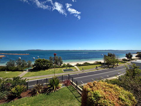 12 'Kiah', 53 Victoria Pde - Panoramic Water Views In The Heart Of Nelson Bay - Darwin Tourism 0