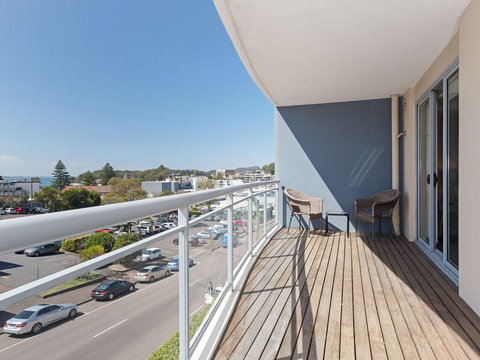 13 'Cote D'Azur', 61 Donald Street - Lovely Unit With Air Con, Pool, Lift And WiFi - Darwin Tourism 2