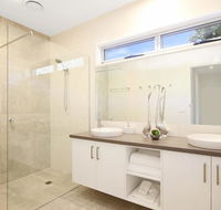 18 on Rayner - swish apartment Myrtleford - Darwin Tourism