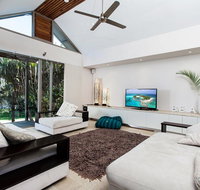 18A Childe Street Belongil Beach - Belongil Beach Pavilion House - Darwin Tourism
