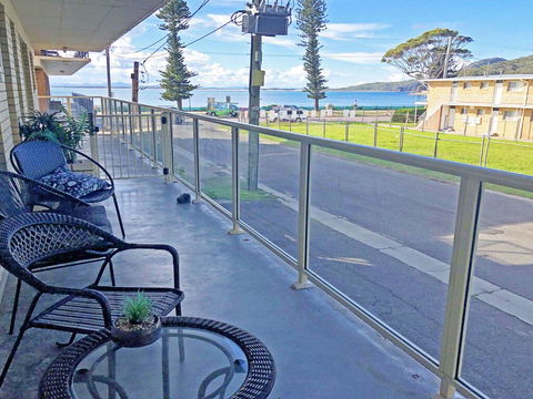 2 'Shoal Court', 7 Lillian Street - Fabulous Location With Water Views - Darwin Tourism 0