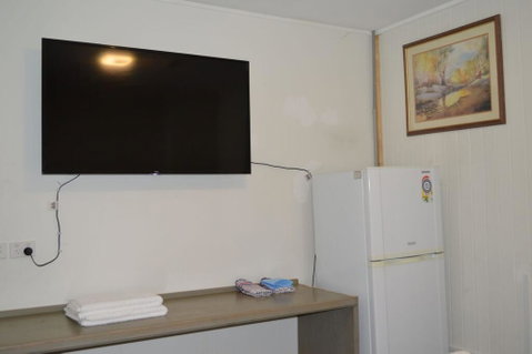 2 Lakeview Plaza - Darwin Tourism 1
