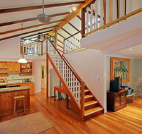 2 Manfred Street Belongil Beach - Susie's Beach House - Darwin Tourism