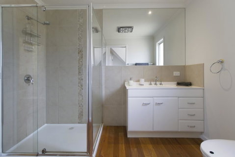 2 Marma Retreat With Jacuzzi, Heated Pool, Pet Friendly, Foxtel - Darwin Tourism 2