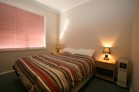 2 Munyang Street, Jindabyne - Darwin Tourism 3