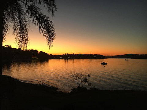 2 The Shores Soldiers Point - Waterfront - Uninterrupted Water Views INCLUDING ALL LINEN & TOWELS, Free Wi-Fi - Darwin Tourism 3