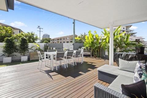 CARAVAN, BOAT & PET Friendly - RIGHT ON THE BORDER - Darwin Tourism 0
