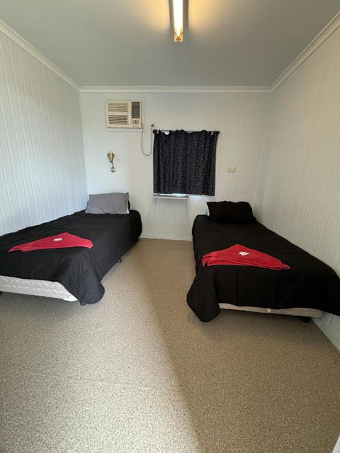 Carmila Hotel - Darwin Tourism 2