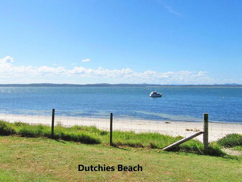 27b Christmas Bush Avenue - Duplex In Nelson Bay Walking Distance To Dutchies Beach - Darwin Tourism 3