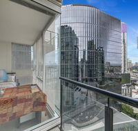 2BR Vue Grand Southbank Melbourne FREE Parking - Darwin Tourism